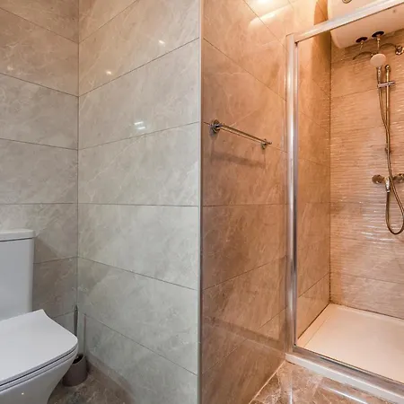 Apartment King Sized Bed, Large Living Apt4 Spinola & Wifi By 360 Estates Ta' Cikkun