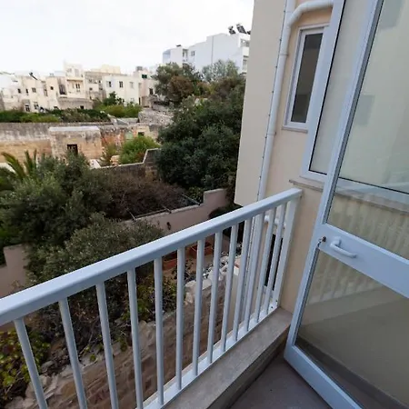 King Sized Bed, Large Living Apt4 Spinola & Wifi By 360 Estates *